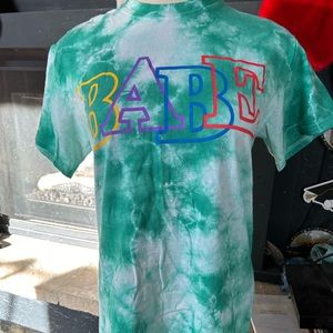 #36 Gildon brand T-shirt in green and white with “BABE” on front